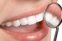 Phương pháp đơn giản giúp tự phát hiện ung thư miệng sớm 