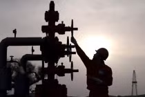 Vì sao Trung Quốc “đi đêm” với Taliban?