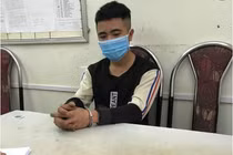 Bắt đối tượng ngáo đá dùng hung khí đập phá trụ sở UBND xã