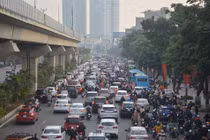 Cận cảnh đường phố Hà Nội đông đúc sau kỳ nghỉ Tết Nguyên đán 2020