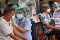 Vai trò vắc xin Trung Quốc trong cuộc chiến chống COVID-19 tại Thái Lan