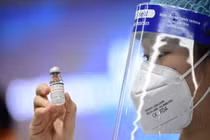 Tiêm vắc xin phòng COVID-19 mũi 3 cần lưu ý điều gì?