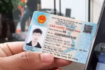 Công dân có quá nhiều giấy tờ tùy thân, Bộ Công an nêu bất cập