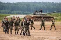 Quân đội Nga tập trận rầm rộ theo lệnh tổng thống Putin 