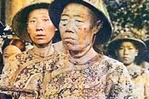 Ảnh màu hiếm có về Lý Liên Anh: Diện mạo gian ác