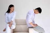 Đưa vợ sang nhà bạn, phát hiện bị "cắm sừng" chỉ nhờ cột sóng wifi