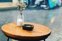Vợ cay đắng biết sự thật sau 6 năm nhận con nuôi