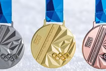 Smartphone cũ được dùng để làm huy chương Olympic 2020