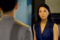 Sinh nhật mẹ, chồng tôi nhắc "nhìn chị dâu mà học"
