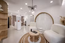 Căn hộ 70m2 đẹp như mơ với những đường cong mềm mại
