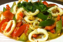 Cách xào mực ngon giòn, không tanh