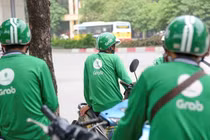 Anh chàng Grab khiến dân mạng "dậy sóng" vì hành động bất ngờ