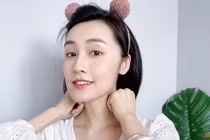Thực hiện các động tác này nếp nhăn vùng cổ và cằm nọng sẽ bay biến