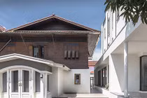 Nối hiện đại với truyền thống, căn nhà Thái nổi bật trên báo Tây