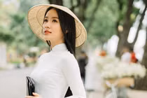 Nữ sinh Học viện Hàng không là mẫu ảnh nổi tiếng ở TP.HCM