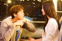 Làm gì có ai thương em như anh