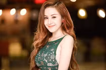 Hậu phẫu thuật, "Bà Tưng' Huyền Anh tung loạt ảnh gợi cảm "đốt tim" cánh mày râu