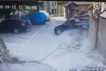 Video: Pha đỗ xe gây thiệt hại nhất năm của nữ tài xế