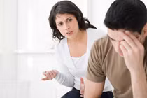 Chưa kịp kỷ niệm 1 năm ngày cưới, vợ chồng đã ly thân