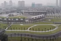 Video: Ngẩn người ngắm trường đùa F1 Hà Nội trước ngày "mở cửa"