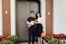 Rò rỉ những hình ảnh bất ngờ về con trai Á hậu Tú Anh 