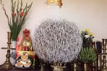 5 thay đổi trên bàn thờ là điềm báo xui xẻo sắp ập đến