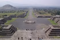 “Đường sang thế giới bên kia” dưới kim tự tháp Mexico