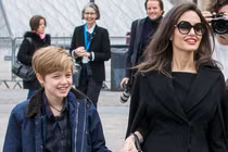 Cô con gái 15 tuổi của Angelina Jolie