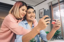 Tiến thoái lưỡng nan khi biết bệnh tình của chồng sắp cưới