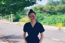 Vết bớt lớn trên mặt là món quà của cha mẹ