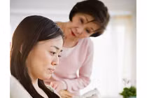 Phát điên vì mẹ chồng lúc nào cũng chỉ biết đến tiền