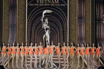 Giữ bản quyền 10 cuộc thi hoa hậu: Cty Sen Vàng “kinh doanh người đẹp”?