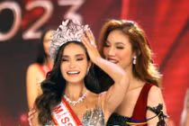 Mỹ nhân Brazil đăng quang Miss Charm 2023, Thanh Thanh Huyền trượt top 10