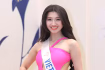 Phương Nhi gợi cảm với bikini ở bán kết Miss International 2023