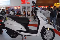 Xe ga Honda giá rẻ 20 triệu đồng... lên cơn sốt