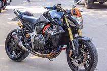 Honda CB1000R “hàng độc” độ full carbon tại Việt Nam