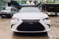 Xe sang Lexus ES 250 "chạy lướt" giá 2,6 tỷ ở Hà Nội