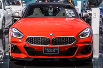 BMW Z4 2019 giá khởi điểm 2,9 tỷ đồng tại Thái Lan 