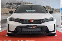 Honda Civic Type R tại Việt Nam tăng giá tới gần 3 tỷ đồng
