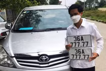 Mua Toyota Innova cũ 300 triệu, chủ xe Thanh Hoá trúng biển "ngũ quý 7"