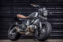 Ducati Scrambler siêu ngầu trong bản độ “bánh béo“