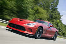 Ngắm “siêu rắn” Dodge Viper SRT 2015 với dàn áo đỏ mờ