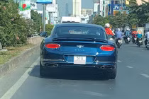 Xe sang Bentley Continental GT hơn 25 tỷ "làm dâu" Sài Gòn