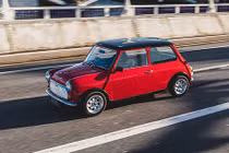 Xe cổ chạy điện - Swind E Classic Mini giá 2,36 tỷ đồng