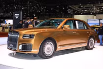 Soi "Rolls-Royce Nga" phục vụ Tổng thống Vladimir Putin ra mắt