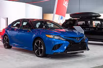 Toyota Camry AWD 2020 lộ diện sau 28 năm vắng bóng