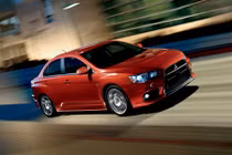 Triệu hồi 1.500 mẫu Mitsubishi Lancer Evo và Ralliart 