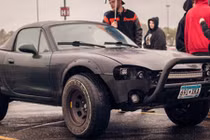 "Soi" chi tiết Mazda MX-5 độ off-road siêu ấn tượng 