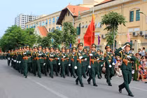 Bảng lương sĩ quan Quân đội áp dụng từ 1/7/2023 được tăng thế nào?