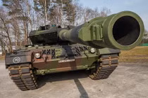 "Vua tăng" Leopard 2A7V của Đức sẵn sàng nghênh chiến xe tăng Nga?